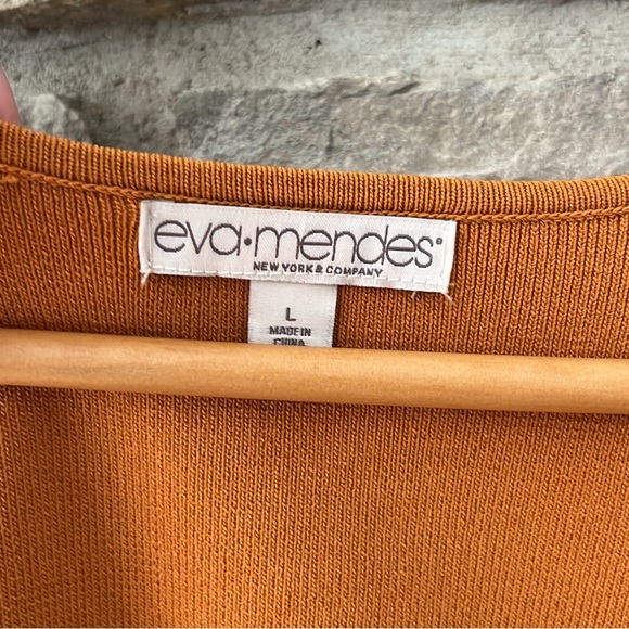 Eva Mendes Mustard Yellow Square Neck Crop Top Size Large - Picture 2 of 12